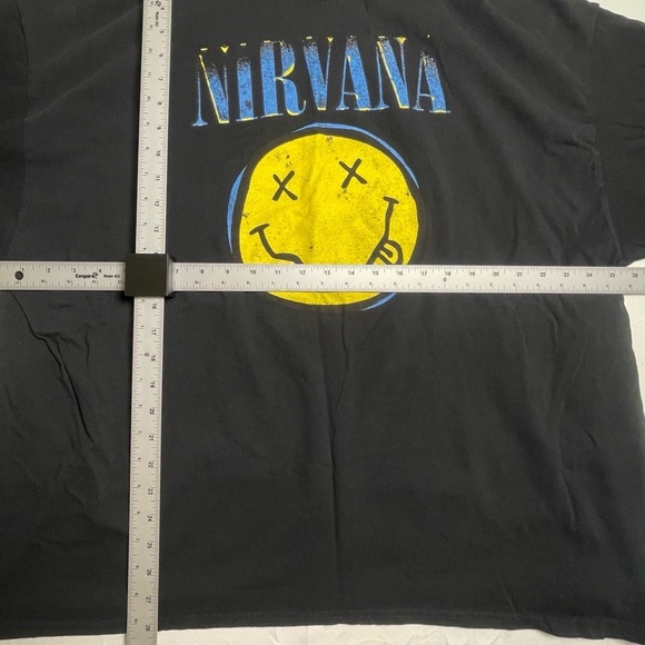 VTG Nirvana T-Shirt Black Grunge Rock Smiley Face Logo Retro Band Tee - Picture 1 of 4